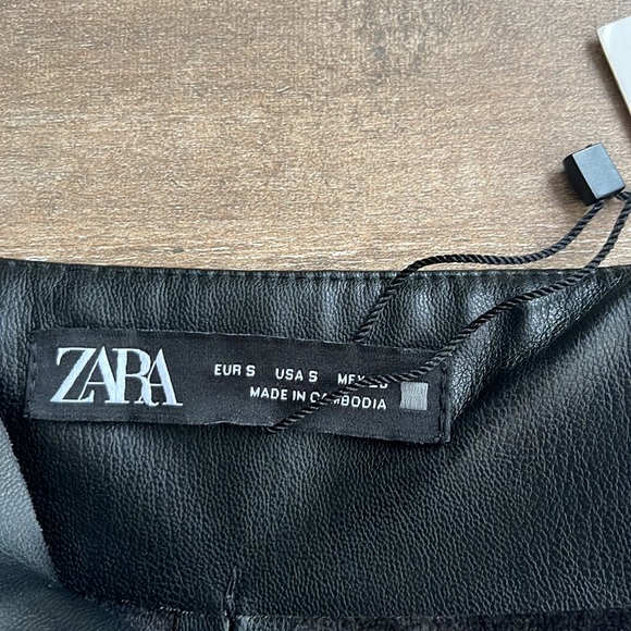 ZARA FAUX LEATHER SKORT - Picture 13 of 14